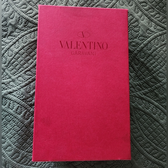 Rockstud Jelly Sandals - Picture 13 of 13